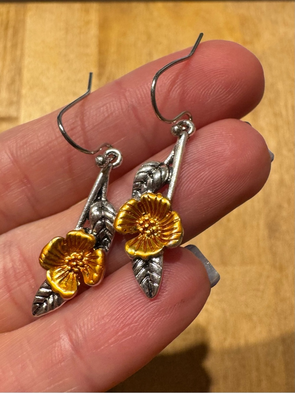 NWT Gold Flower Drop Earrings with Silver Leaf Accents
